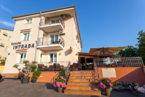  Apartments Jadranka  Малинска-Дубашница